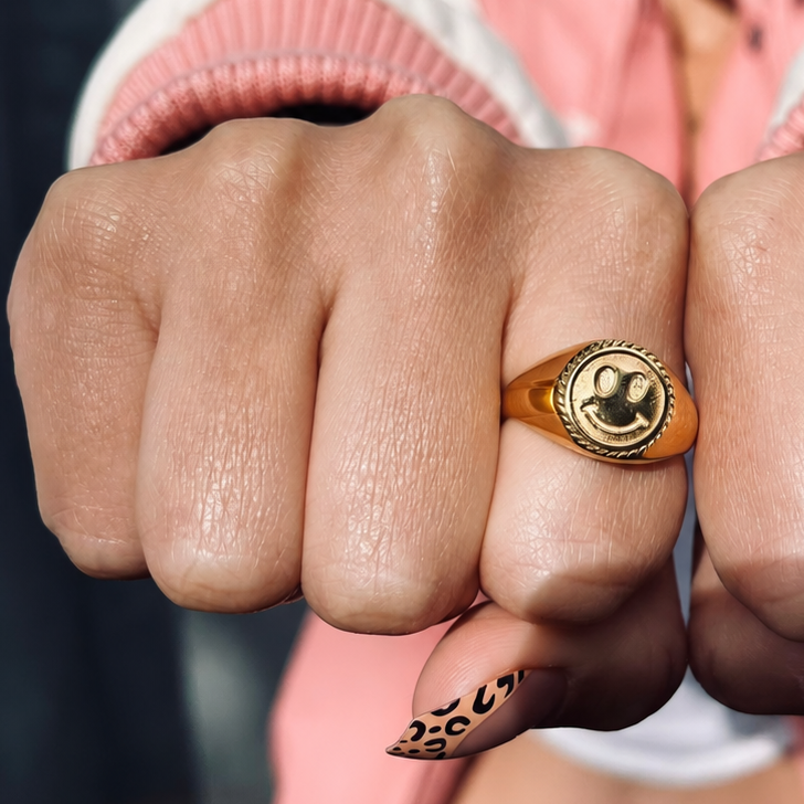 Smiley Ring