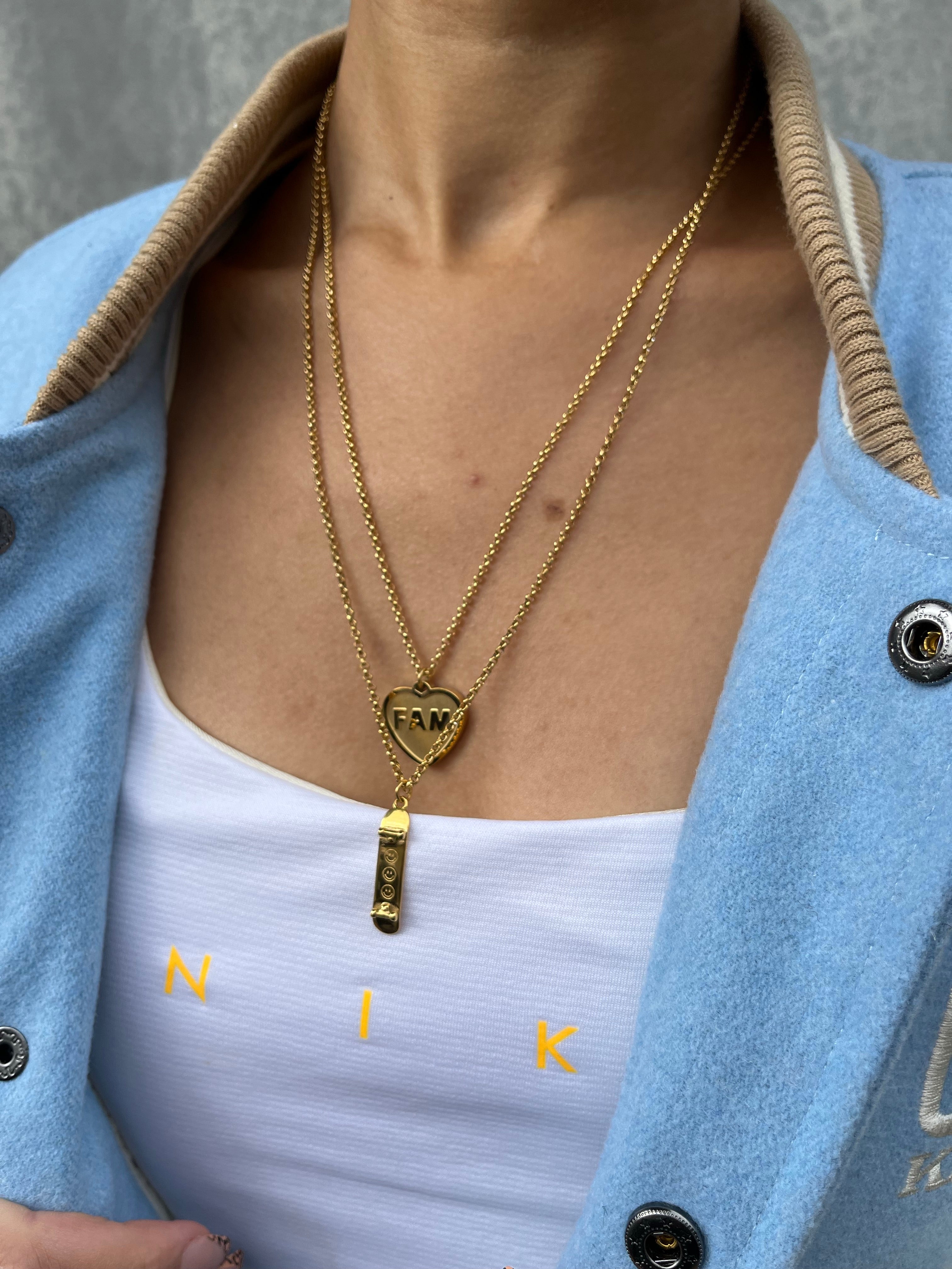 Smiley Skateboard Chain